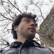 Un po’ di tutto per chi ha bisogno di metodi per cavarsela. Solo online. Francesco, 25 anni (laurea in economia/ laurea in design)